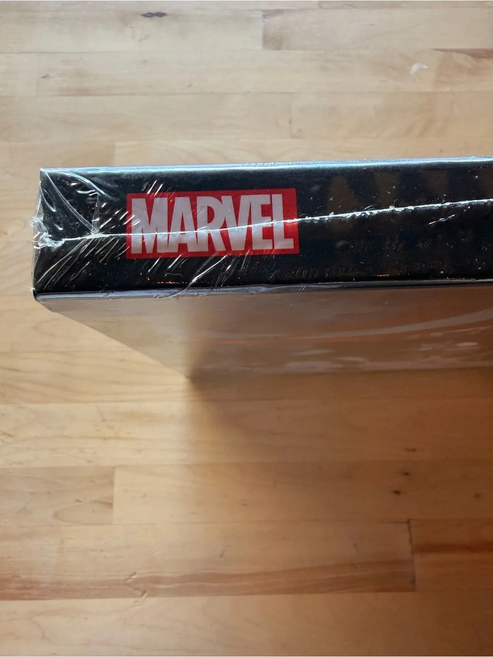Marvel Avengers Age of Ultron Box - Red, Blue, Green